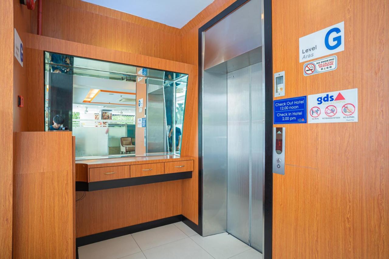 Hotel 28 Titiwangsa Куала Лумпур Екстериор снимка