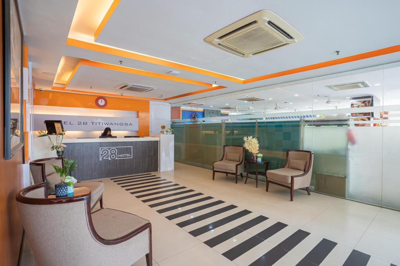 Hotel 28 Titiwangsa Куала Лумпур Екстериор снимка